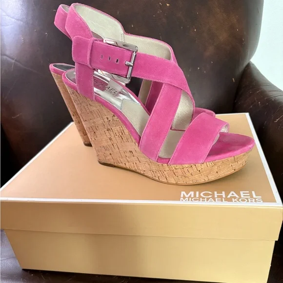 Michael Kors Giovanna Wedge Sandals - Picture 2 of 14
